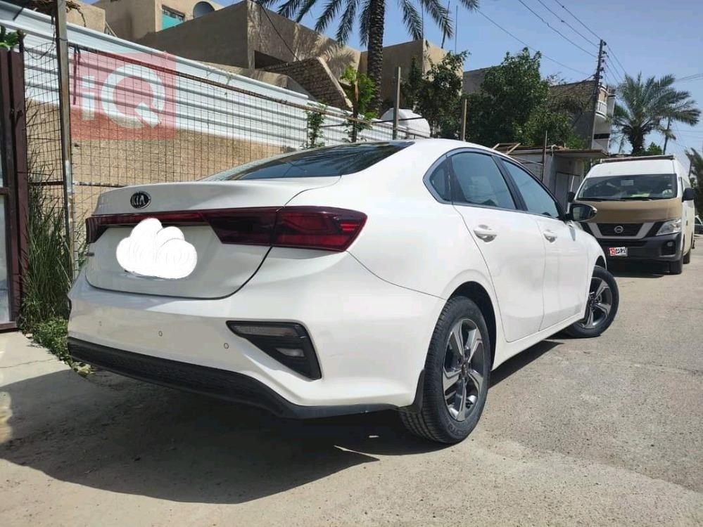 كيا سيراتو